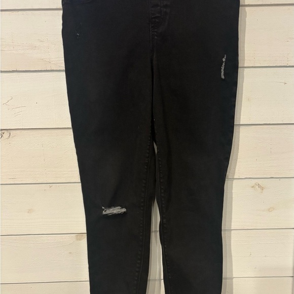 SPANX Black Skinny Jeans with Stretch Fit - Picture 3 of 11